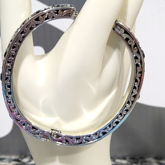RARE RETIRED BRIGHTON ENDLESS LOVE MULTICOLORED SMOKEY GREY CRYSTALS BANGLE - Picture 7 of 9